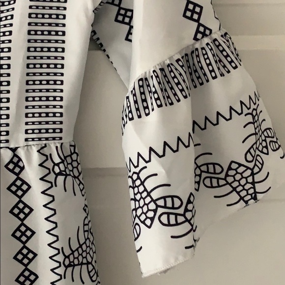 Geometric print sundress coverup - Picture 4 of 5